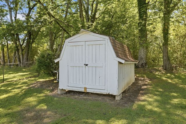 88 Riverbend Dr, Woodbury, TN 37190