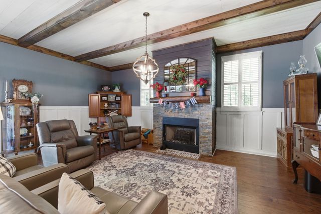 88 Riverbend Dr, Woodbury, TN 37190
