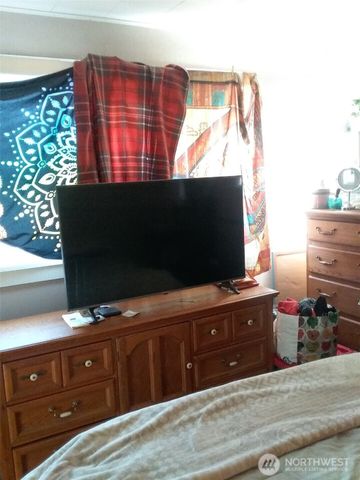 912 Okanogan Avenue, Wenatchee, WA 98801