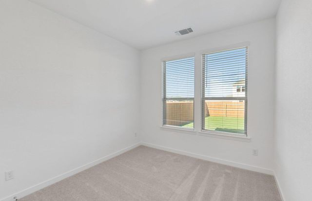 105 Ventura DR, Liberty Hill, TX 78642