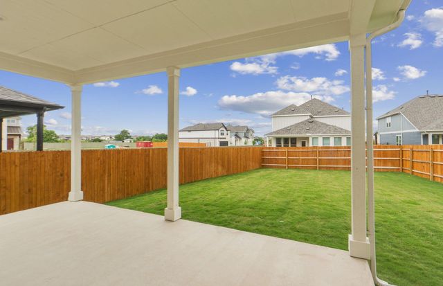 105 Ventura DR, Liberty Hill, TX 78642