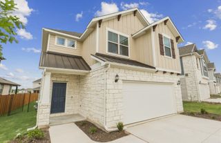 105 Ventura DR, Liberty Hill, TX 78642