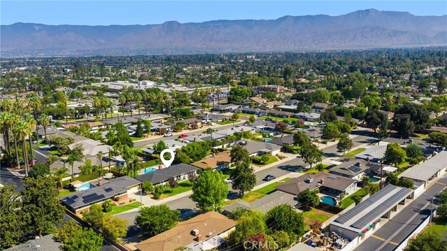 221 Phlox Avenue, Redlands, CA 92373