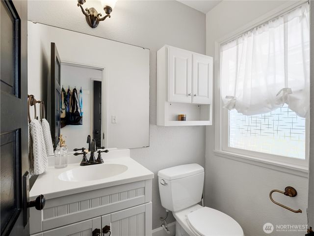 16427 109th Avenue SE, Renton, WA 98055