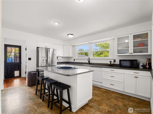 16427 109th Avenue SE, Renton, WA 98055