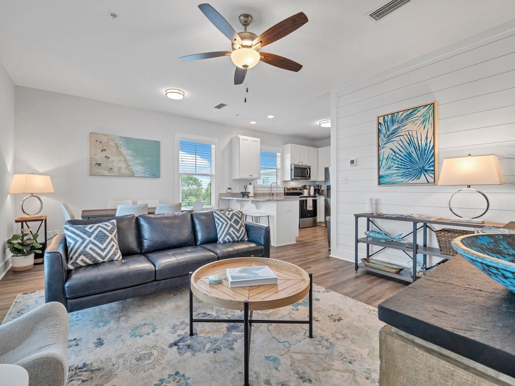 3896 W County Hwy 30A 233, Santa Rosa Beach, FL 32459