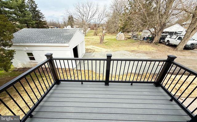 211 PEARL ST, Pottstown, PA 19465