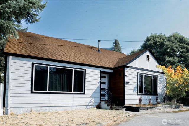 18830 108th Avenue SE, Renton, WA 98055