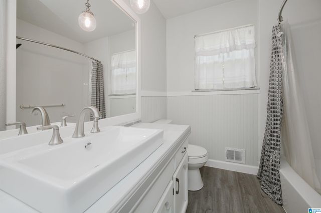 1440 HICKORY LANE, Birmingham, AL 35235