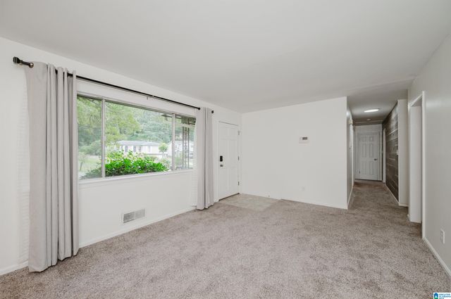 1440 HICKORY LANE, Birmingham, AL 35235