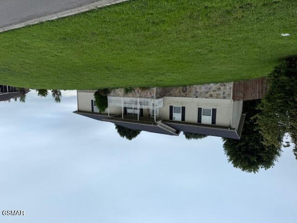 1803 Country Meadows Dr Drive, Sevierville, TN 37862