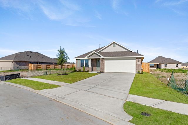 2127 Emerald Lake Trail, Dayton, TX 77525