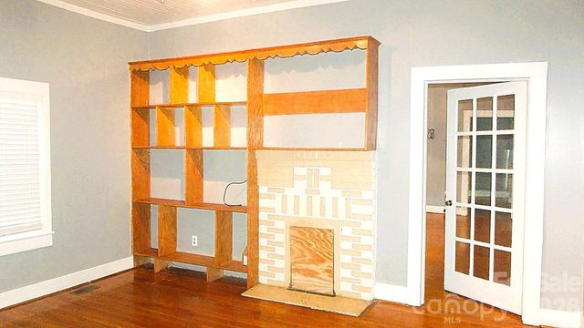 122 College Street, Chester, SC 29706