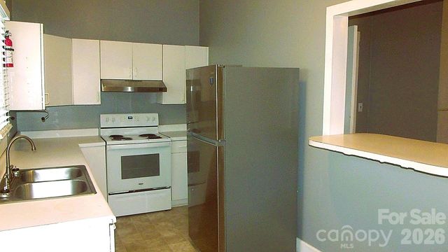122 College Street, Chester, SC 29706