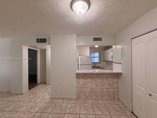210 Fontainebleau Blvd 210, Miami, FL 33172