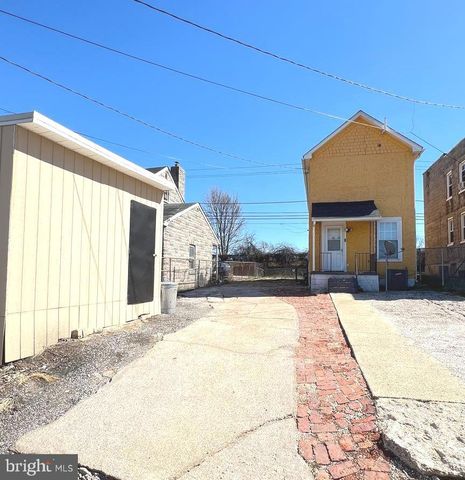 2516 HOLLINS FERRY RD, Baltimore, MD 21230