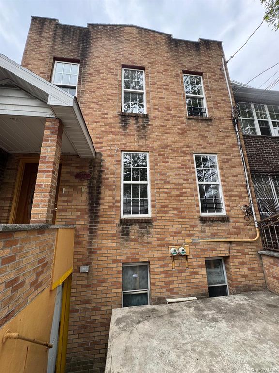 590 Elton Street, Brooklyn, NY 11208