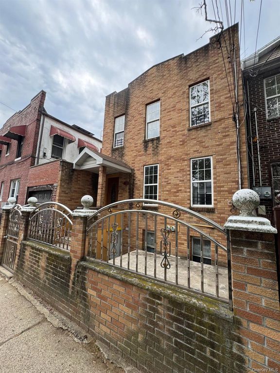 590 Elton Street, Brooklyn, NY 11208 — photo 3