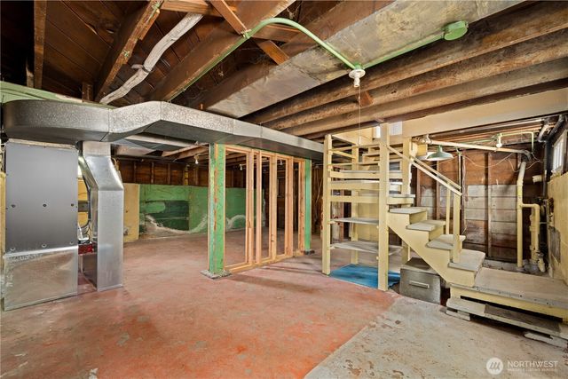 8311 3rd Avenue NW, Seattle, WA 98117
