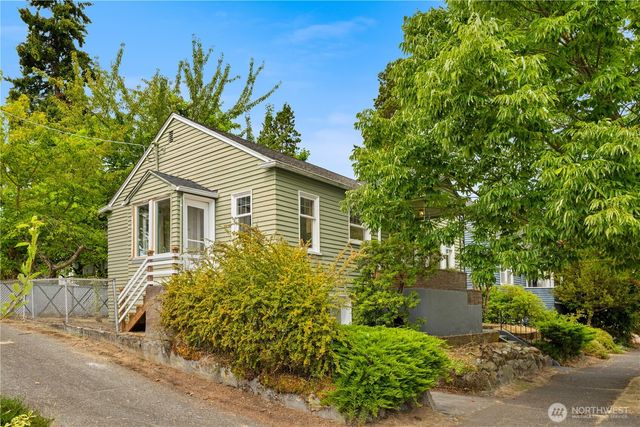 8311 3rd Avenue NW, Seattle, WA 98117