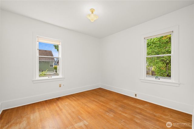 8311 3rd Avenue NW, Seattle, WA 98117