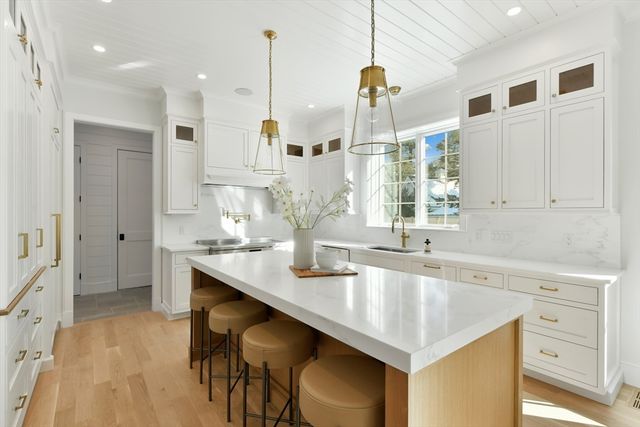 38 Parker Rd, Wellesley, MA 02482