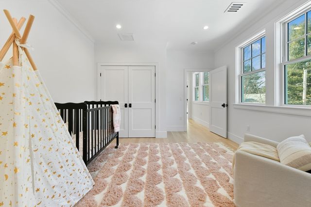 38 Parker Rd, Wellesley, MA 02482