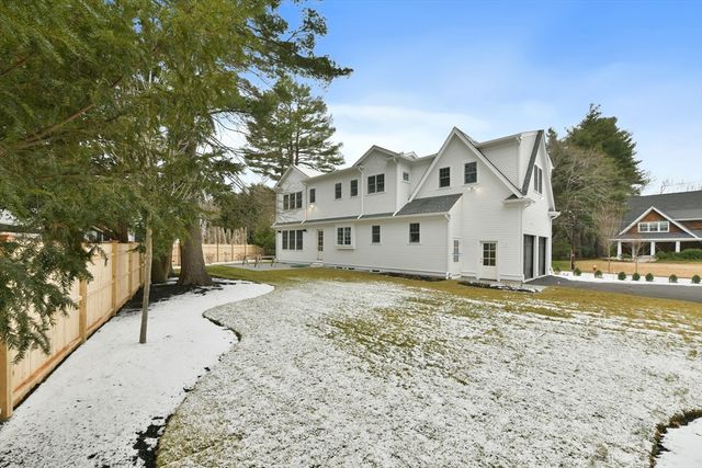 38 Parker Rd, Wellesley, MA 02482