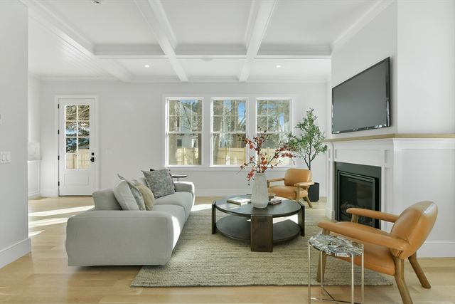 38 Parker Rd, Wellesley, MA 02482