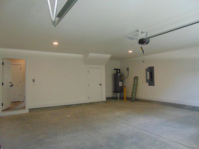 5595 Whispering Woods Rd., Conway, SC 29526