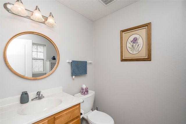 2615 13th Street SW, Altoona, IA 50009