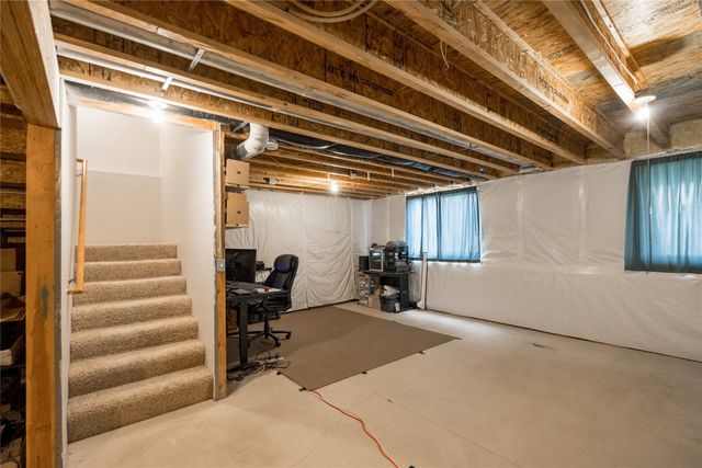 2615 13th Street SW, Altoona, IA 50009