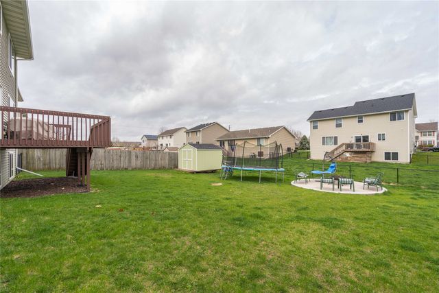 2615 13th Street SW, Altoona, IA 50009