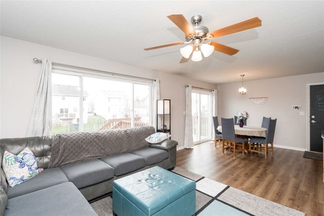 2615 13th Street SW, Altoona, IA 50009