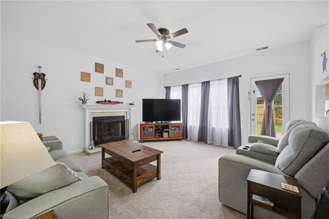 2208 Bagelwood CT, Virginia Beach, VA 23456