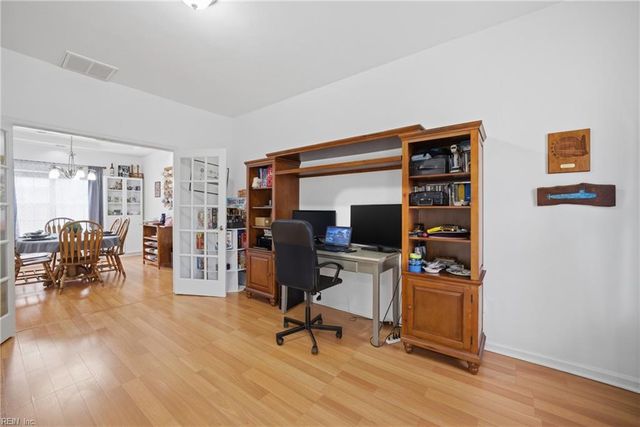 2208 Bagelwood CT, Virginia Beach, VA 23456