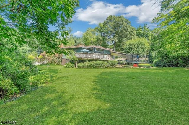110 Cupsaw Ave, Ringwood Boro, NJ 07456