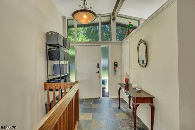 110 Cupsaw Ave, Ringwood Boro, NJ 07456