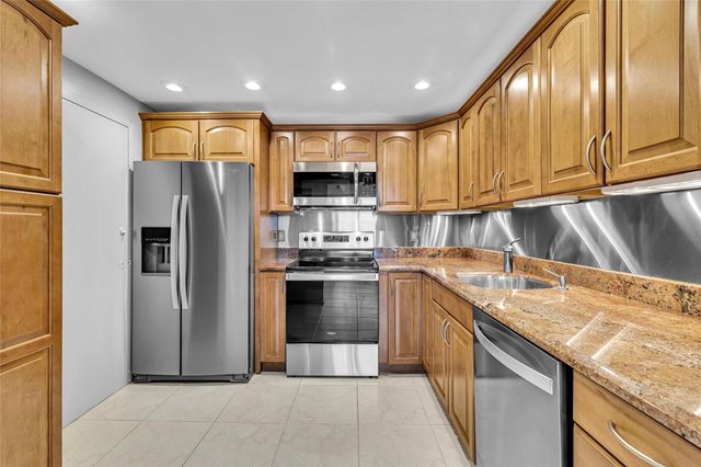 1170 N Federal Hwy 312, Fort Lauderdale, FL 33304