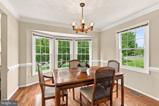 300 HELEN CT, Sterling, VA 20164