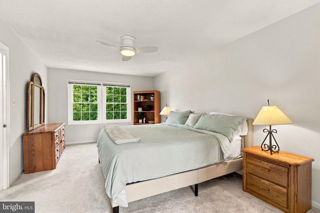 300 HELEN CT, Sterling, VA 20164