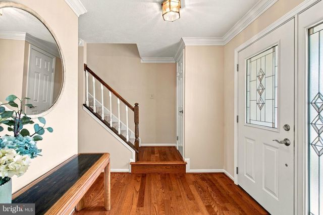 300 HELEN CT, Sterling, VA 20164