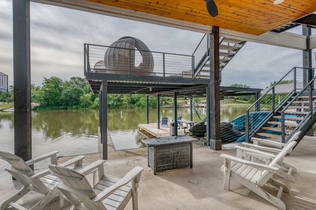 1597 Glen Cove DR, Kingsland, TX 78639