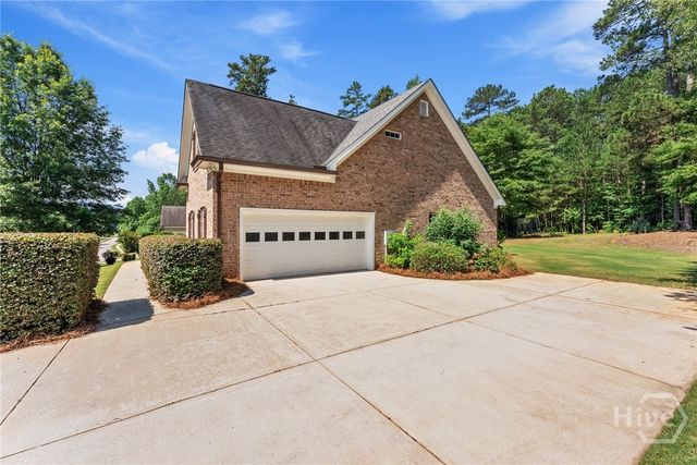 3142 Whitlow Creek Dr, Bishop, GA 30621