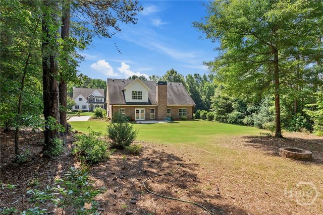 3142 Whitlow Creek Dr, Bishop, GA 30621