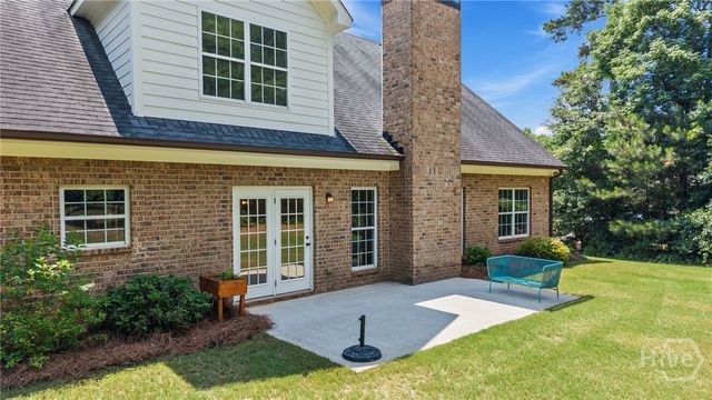 3142 Whitlow Creek Dr, Bishop, GA 30621