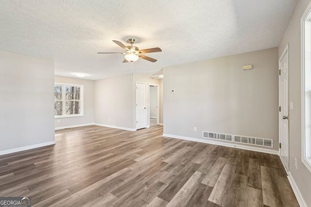 35 Ravenwood Drive, Rockmart, GA 30153