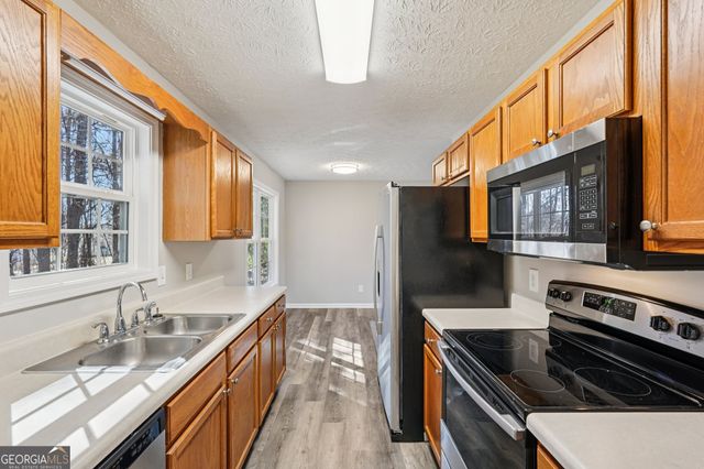 35 Ravenwood Drive, Rockmart, GA 30153