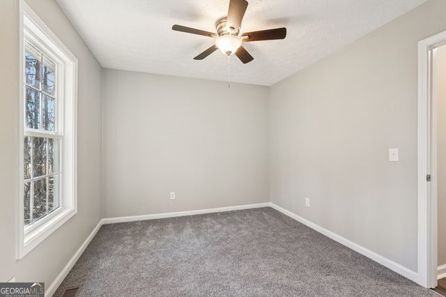 35 Ravenwood Drive, Rockmart, GA 30153