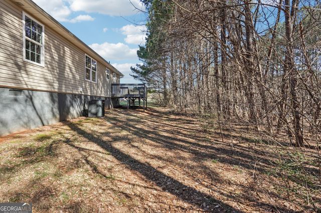 35 Ravenwood Drive, Rockmart, GA 30153